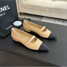 Chanel Low Shoes